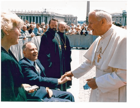 Alan Reich and his wife, Gay, met Pope John Paul II in 1987